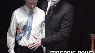 MasonicBoys Twunk Cole Blue introduces fuckhole on altar for impregnation
