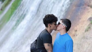 Will you inhale my beef whistle? My beau gives me a supreme oral job in the sea.