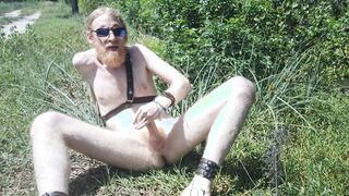 Bizarre gooner in the forest tears off his clothes and heads insatiable