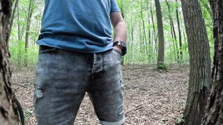 4K Ambling in the woods with an aroused jizz-shotgun