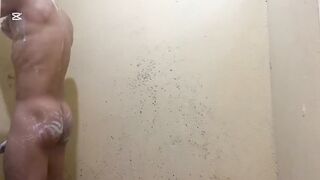 Super-fucking-hot fledgling step-father wanks in the douche - Jovenpoder