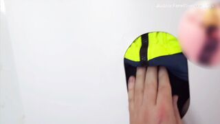 Employee creeps out during lunch – and gets bjed all the way at the gloryhole