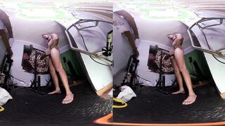 Father Unshaved Deep Cower Opening up POINT OF VIEW FaceSit – VR Teaser (Total 8K Clamp on OF / FH / FanCentro)