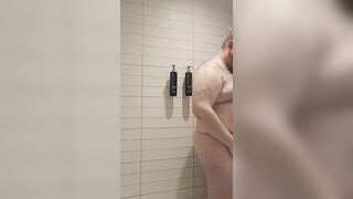 Chub showers in motel