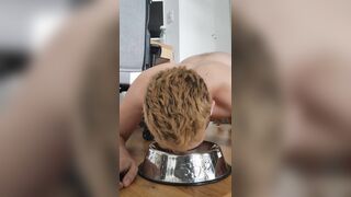 Argentine gulping milk bare like a rear end