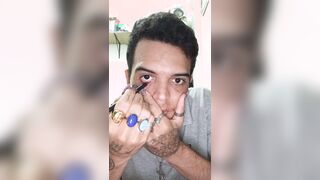 Me arrumando para uma saída à noite (e ficando de pika dura)