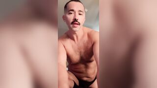 Solo spectacle bear burlesque