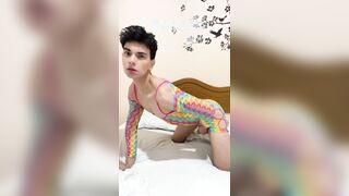 DAVE LION TOYING WITH YOU!