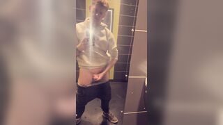 Public wc masturbate