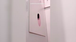 School Dude at the Gloryhole – and I Drank Every Spurt