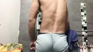 I fap my enormous pink cigar in the bathroom - youngpower