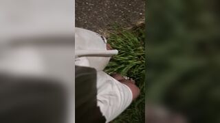 Real public desperation, drenching trousers walging home