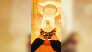 He pees sans flushing! And heads