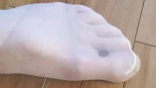 PHOTORAMA two - MA QUEUE EN COLLANT NOIR _BEIGE_SMALL CULOTTE MAUVE TRANSPARENTE!!!