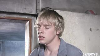 Towheaded czech twink guy milks off in workshop
