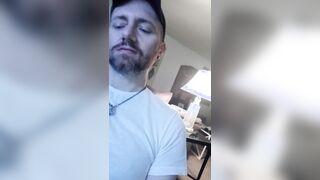 MESSY CHAT SOLO MASCULINE SAYING YOU WHAT IM GOING TO DO TO YOU