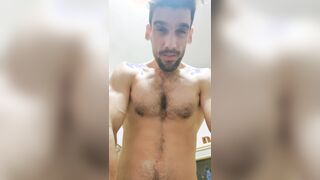 Stud flashes his face when he spunks