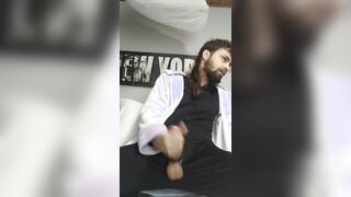 Pajote en pijama con cockring