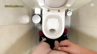 Teenie guy urinating how lengthy does it take?