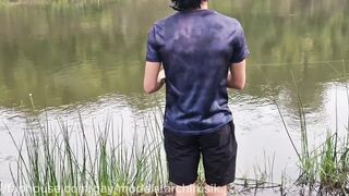 A ravaged elf cruise on the beach in utter glance of the public ! Steamy condom-free hook-up !