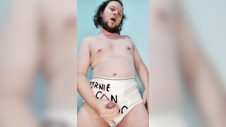 Fap-off in trunks cumpilation