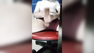 TWUNK se hace una supah paja hasta que escurre su leche sobre la mesa  SantinoMadness