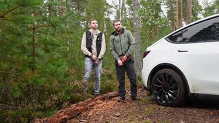 2 bearded boys had dual urinate in the woods and also peed on their Tesla truck. Outside homo porno