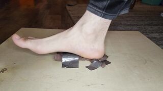 Gigantic Stomps Roped Lil Thru The Day!