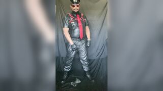 Jaw-dropping Leather Father 1