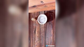 Public sauna with a look – I jerk my soul out