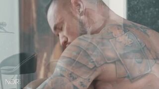 NOIR MASCULINE - Michael Roman & Osiris Blade Super-fucking-hot Up Each Others Muscles Before The Gym With A Sizzling Drill