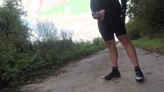 Public jack off pt2, right next to the highway. Maybe got saw.