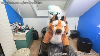 Matthew Fox is boinked sans a condom by Snauwflake the Seal ( Hairy / Fursuit / Mursuit )