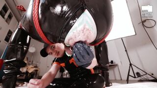 Tatted Axel Abysse Gets Extraordinary Sole Going knuckle deep