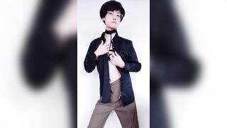 The chief was dressed in fabulous undergarments under his suit and was privately screaming in the lounge.