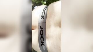 Pee humping in the cruising forest