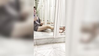 Money-shot in front of the mirror