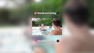 2 Twunks Get Moist and Poke Stiff in the Steaming Bathtub