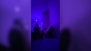 Kitty couldnt wait for its possessor to get home and determined to have fun~