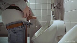 Crazy twink draining off in the public shower and tongues own spunk