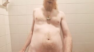 Wanked off in the bathroom - with a massive money-shot!