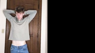 Dangled TikToker Exposes PHAT Wood