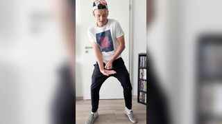 Greedy Skater guy slurp own jizm Trailer